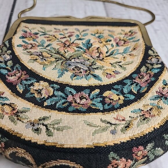 Lord & Taylor Small Clutch, Tapestry Handbag w/ Metal Golden Chain Vintage - Picture 2 of 10